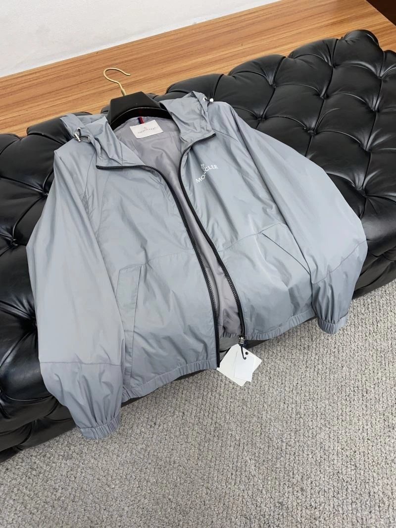 Popular Moncler Outwear 141134