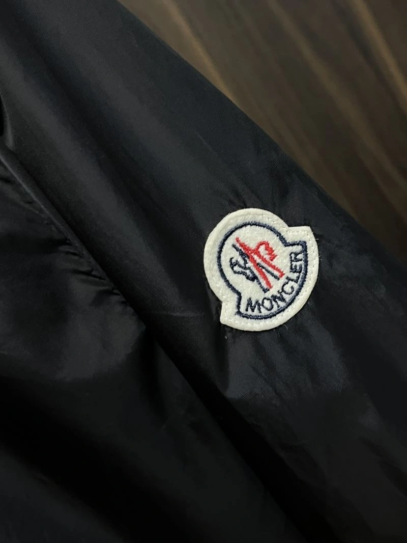 Moncler Outwear Refined 141123