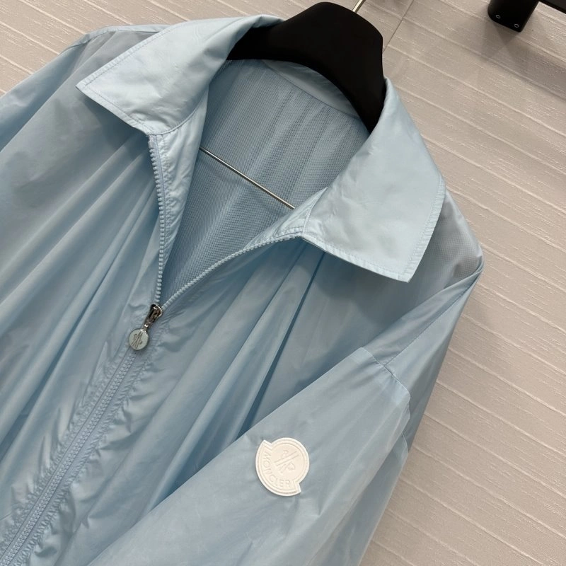 Premium Moncler Outwear 139769