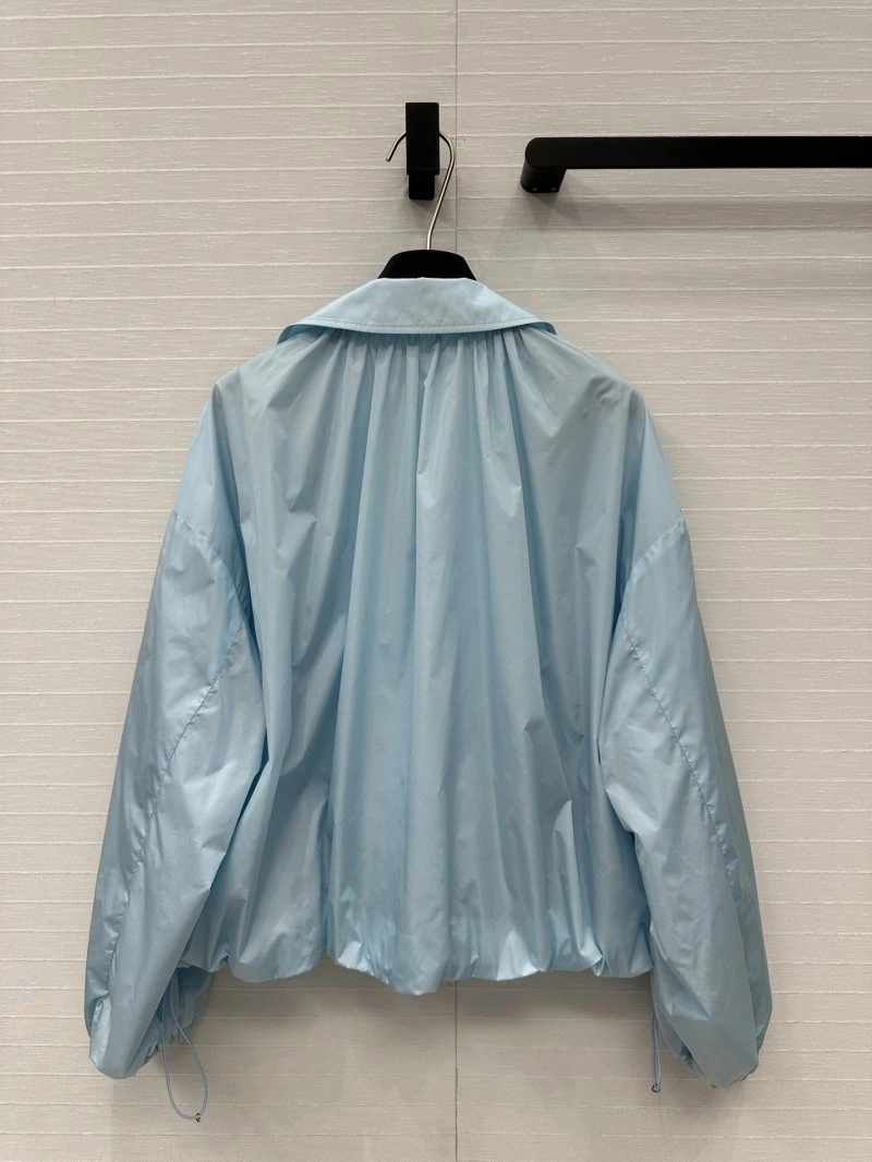 Premium Moncler Outwear 139769