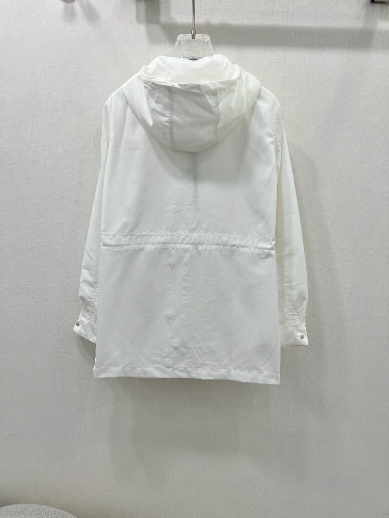 Cozy Moncler Outwear 139775