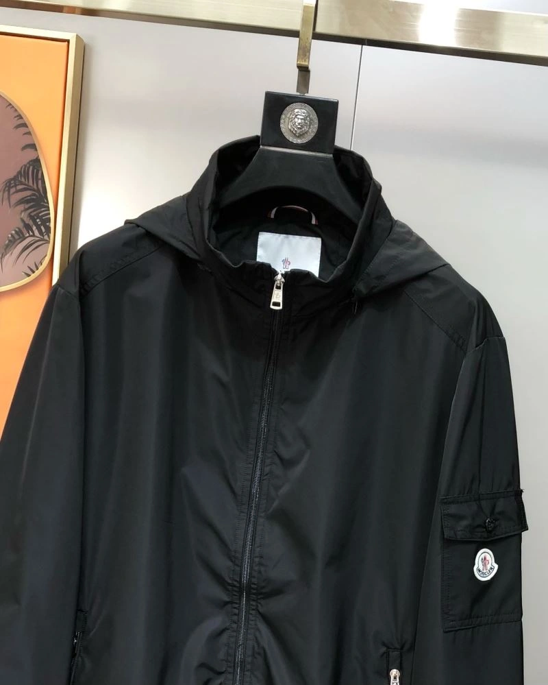 EasyCare Moncler Outwear 140777