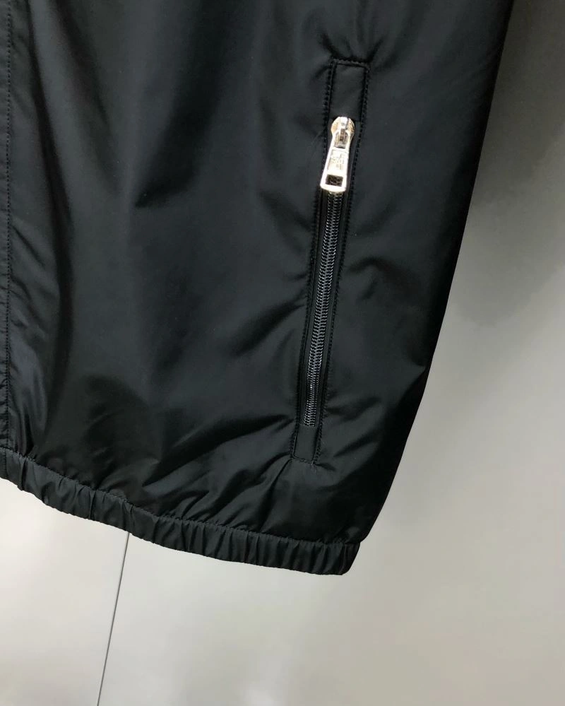 EasyCare Moncler Outwear 140777
