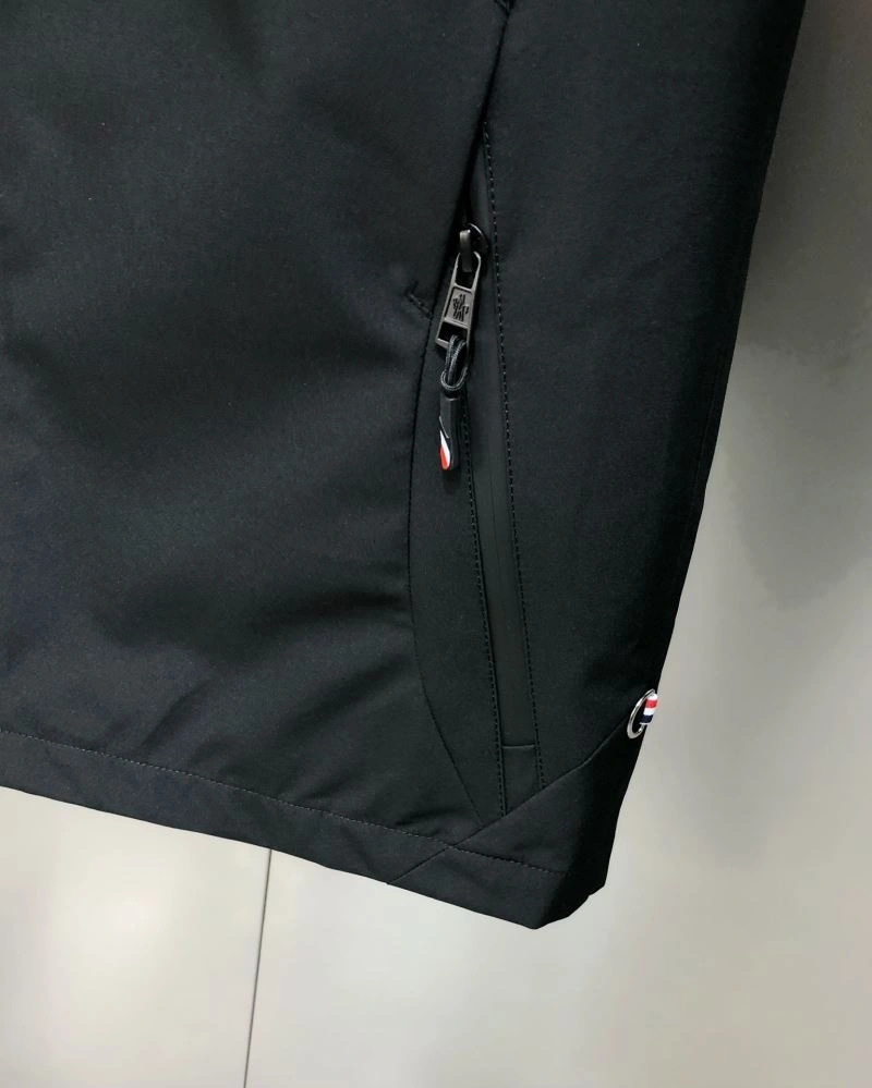 Moncler Outwear SportInspired 140776