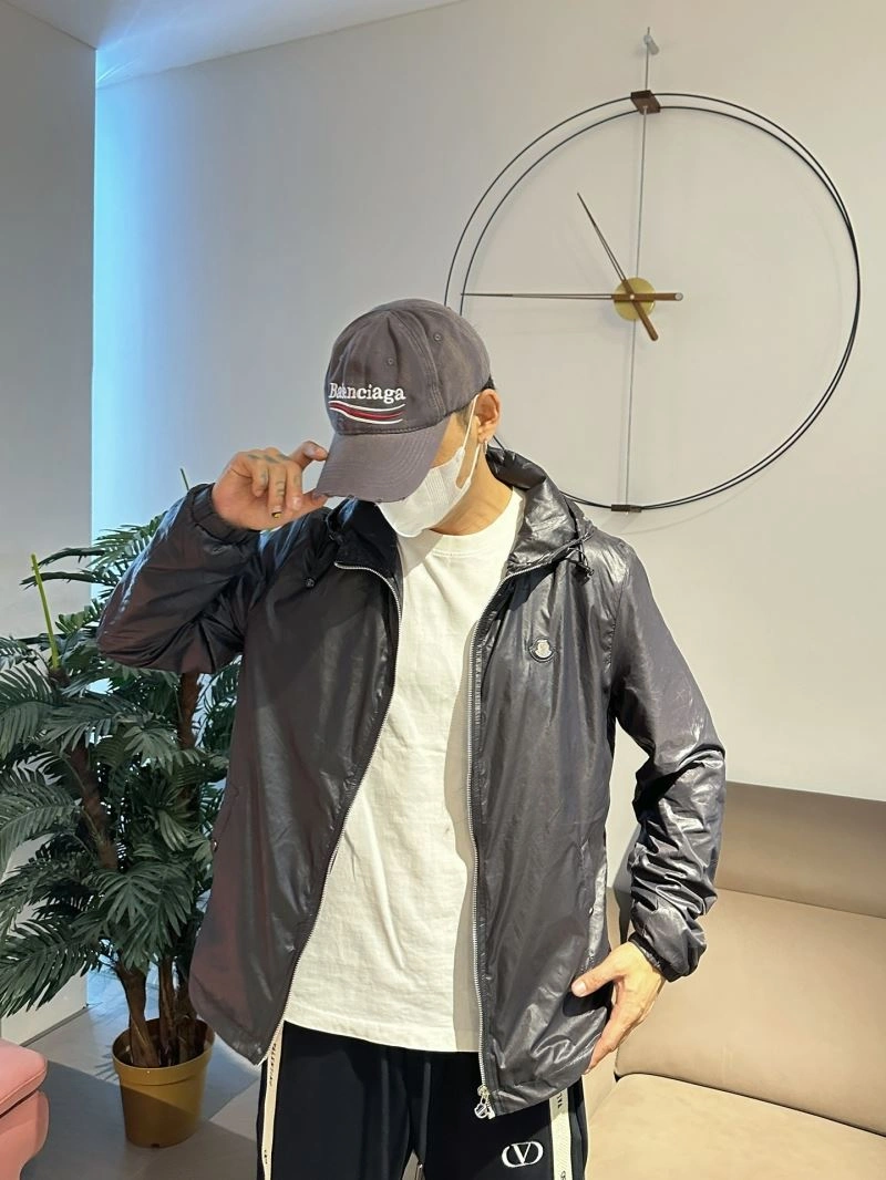 Moncler Outwear FlexibleFit 140772