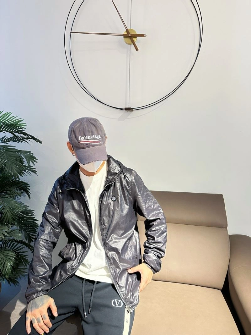 Moncler Outwear FlexibleFit 140772