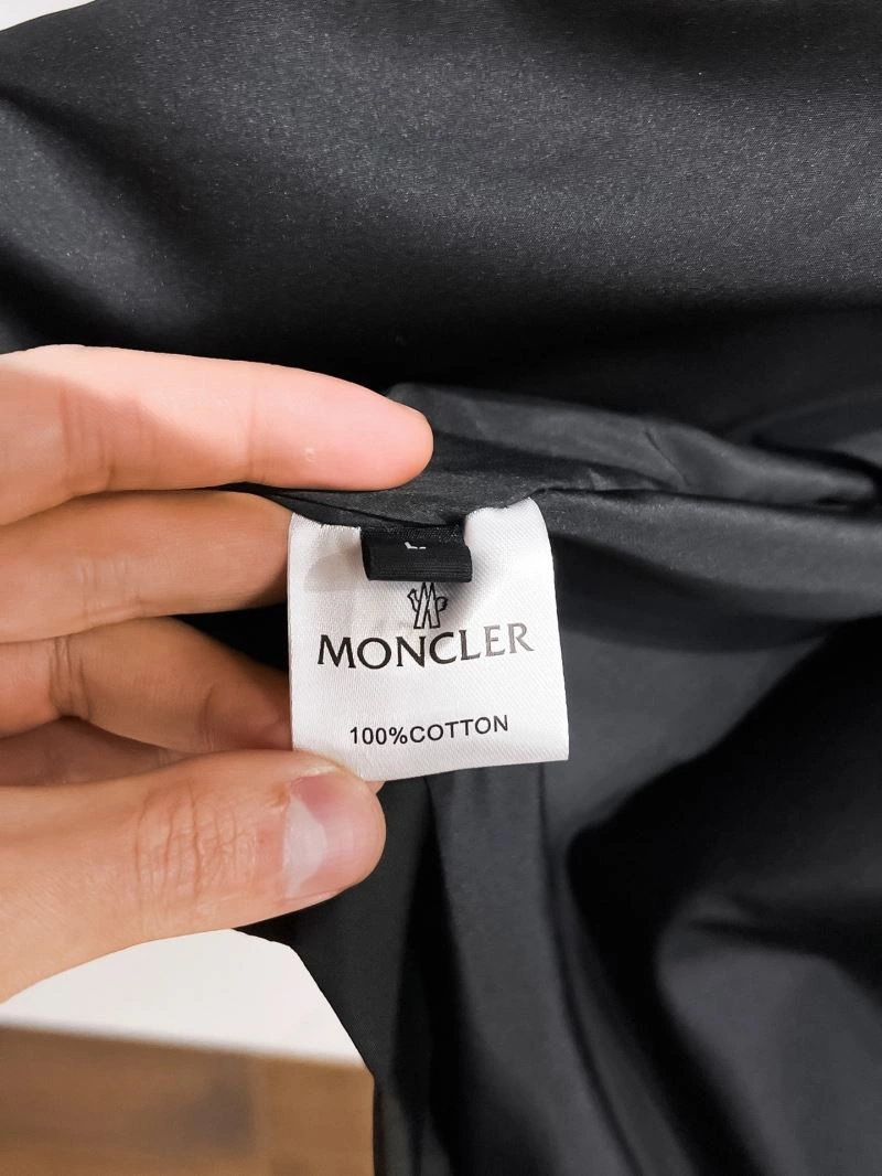 TravelReady Moncler Outwear 140768