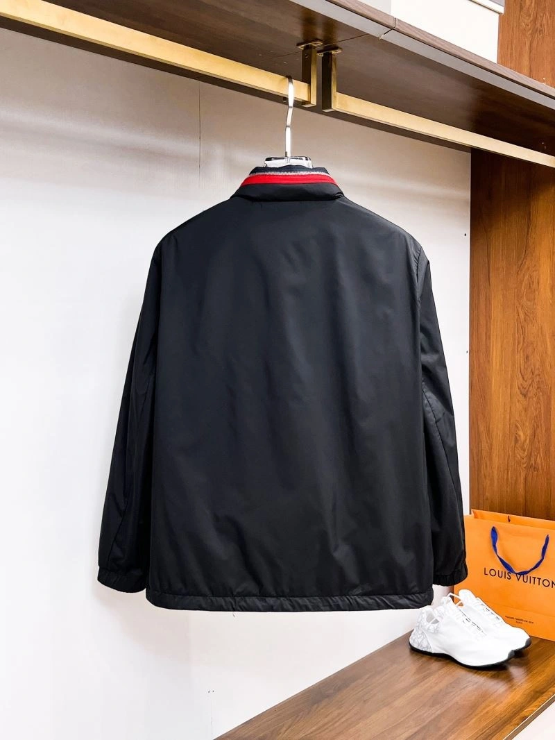 Flexible Moncler Outwear 140771