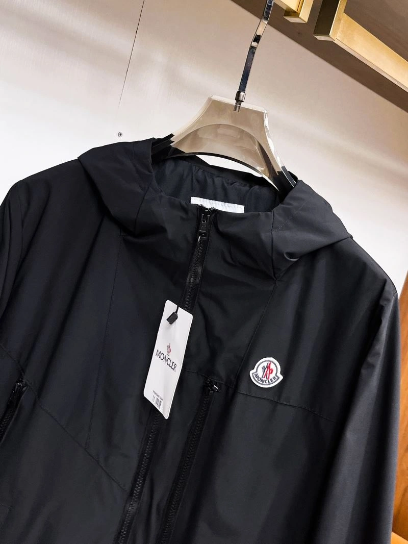 Moncler Outwear FlexibleFit 140754