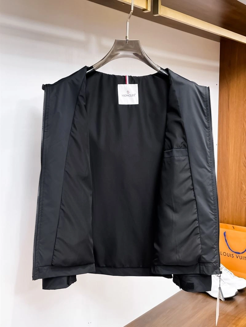 Moncler Outwear SunProtective 140762