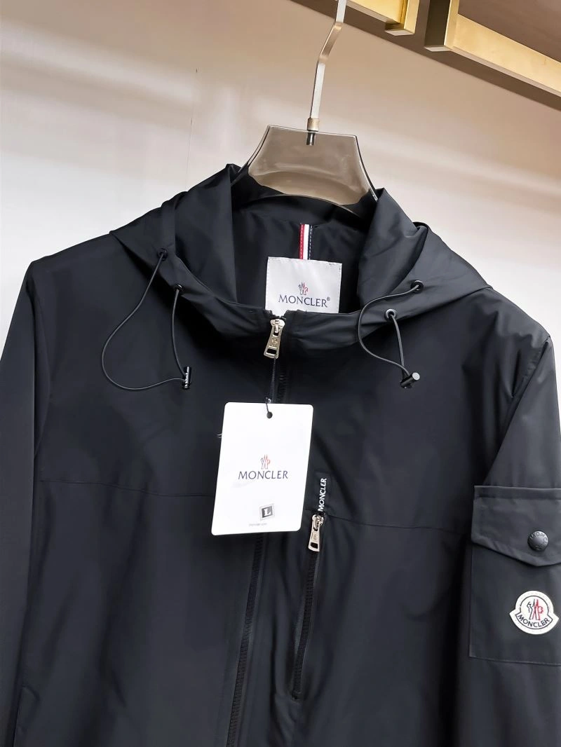Moncler Outwear SunProtective 140762