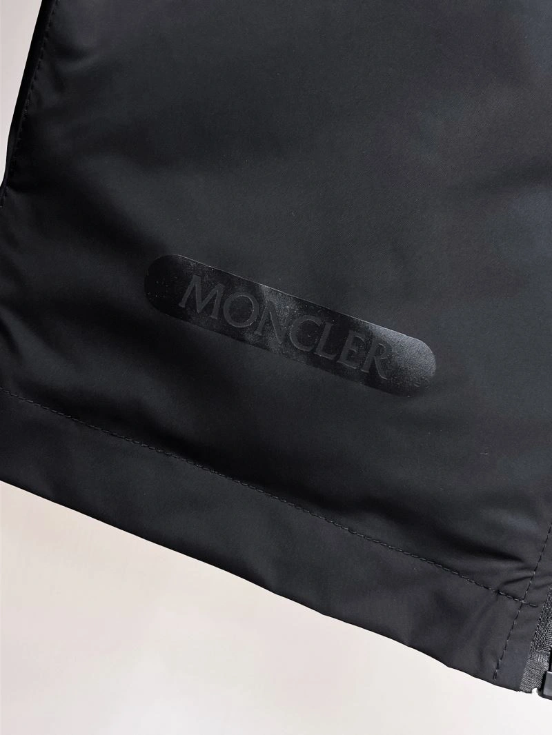 Moncler Outwear SunProtective 140762