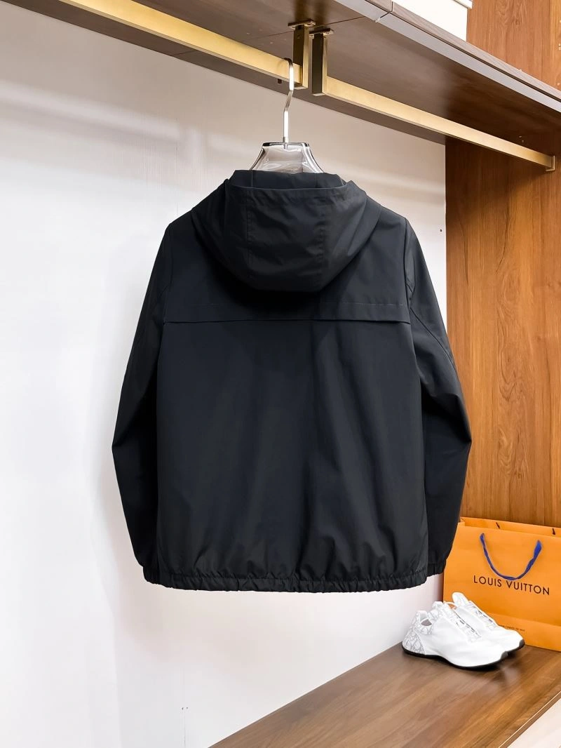 Bright Moncler Outwear 140760