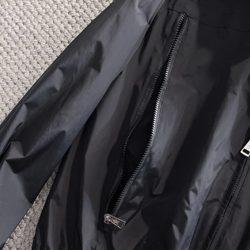 Moncler Outwear SunProtective 140755