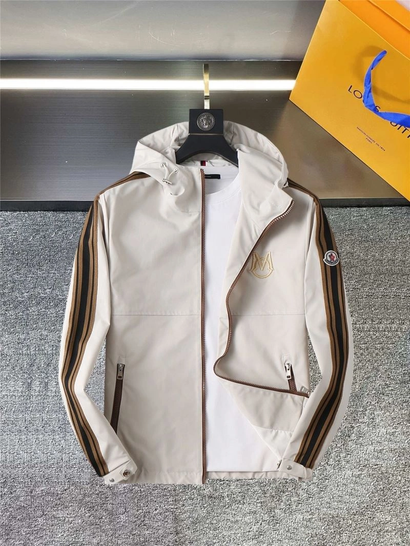 Moncler Outwear HighQuality 140750