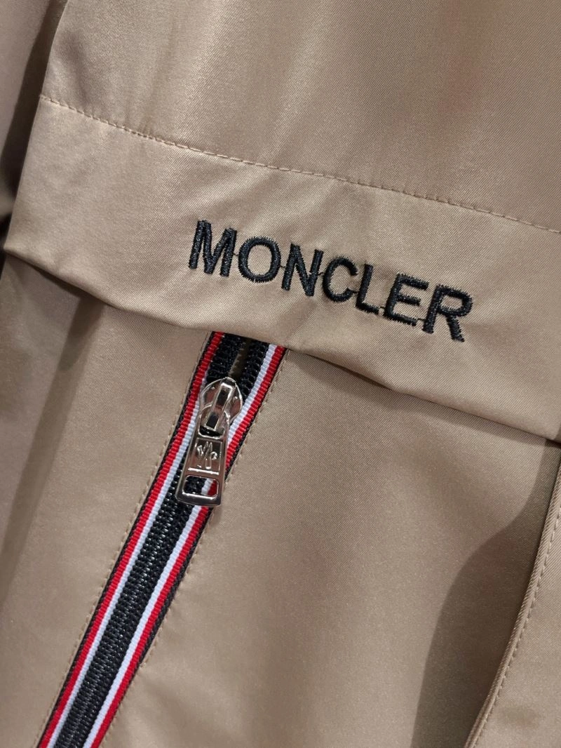 Moncler Outwear Breathable 140751