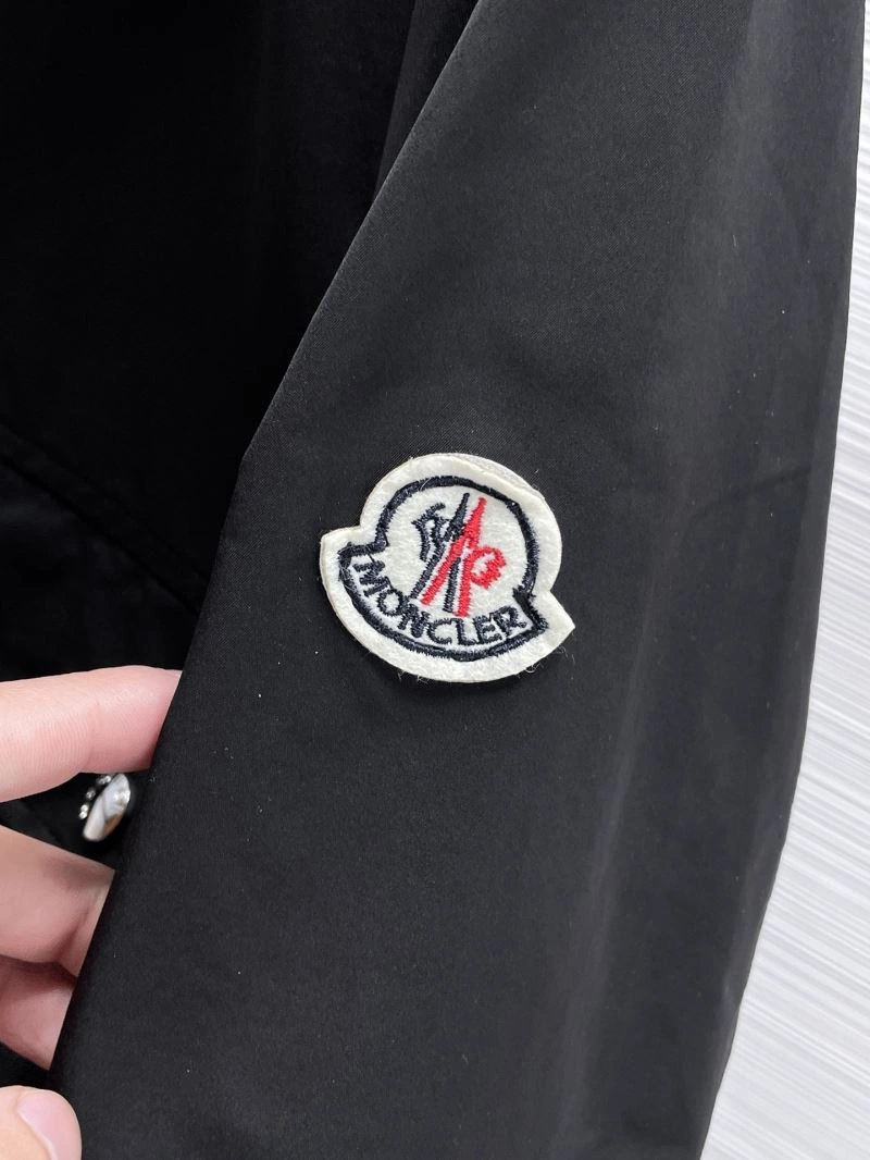 Moncler Outwear Timeless 140749
