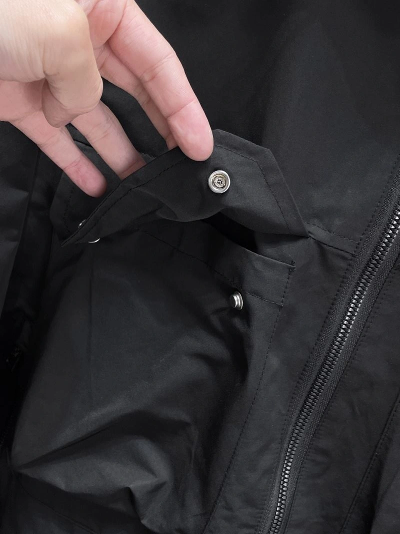 Moncler Outwear Timeless 140749