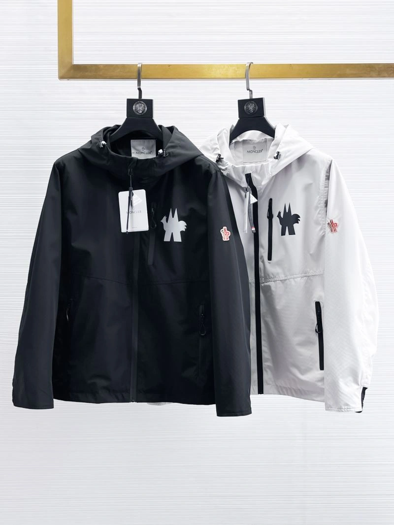 Lightweight Moncler Outwear 140742
