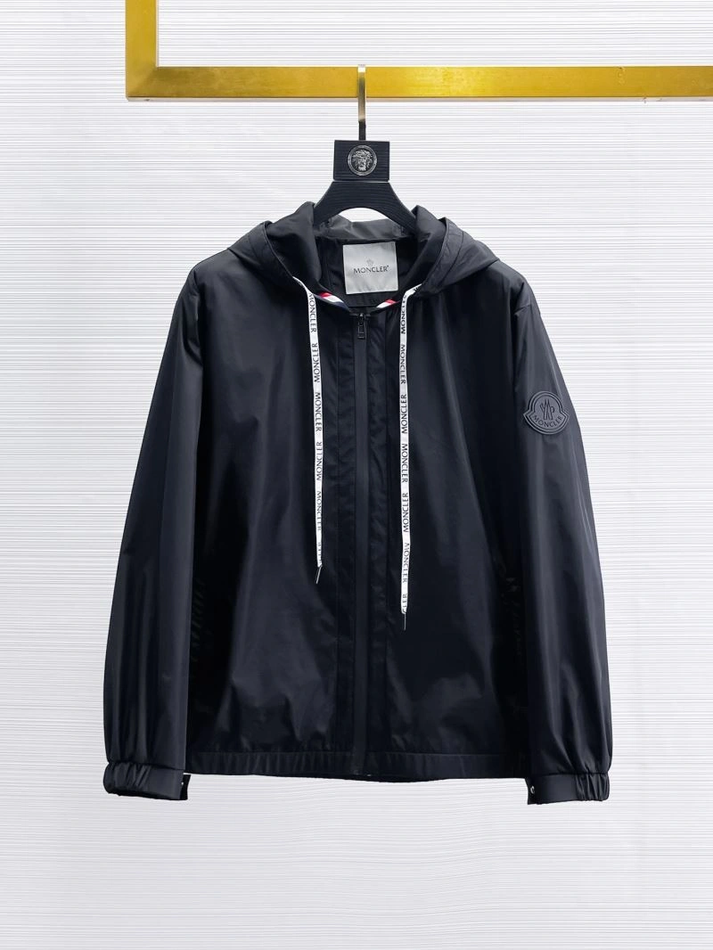 Unisex Moncler Outwear 140752