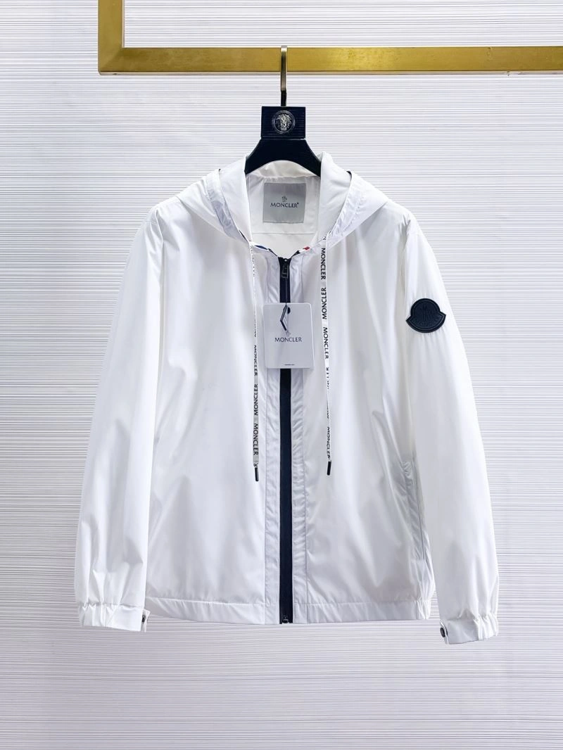 Moncler Outwear Casual 140740
