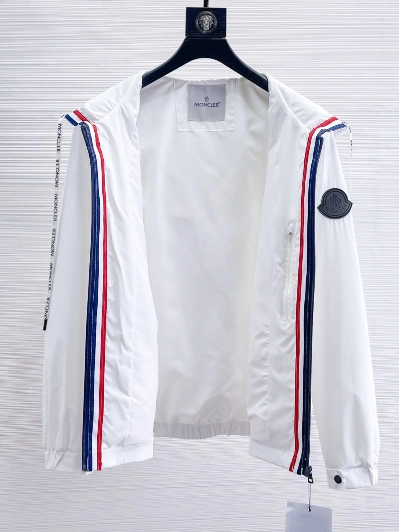 Moncler Outwear Casual 140740