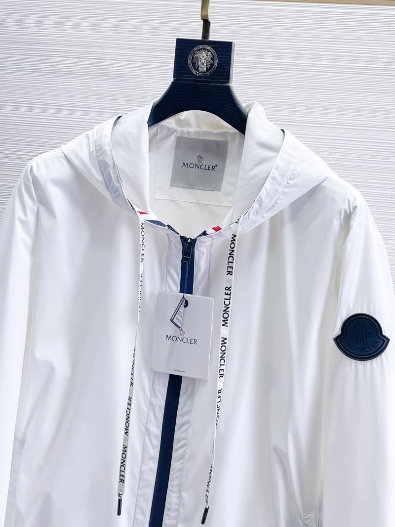 Moncler Outwear Casual 140740
