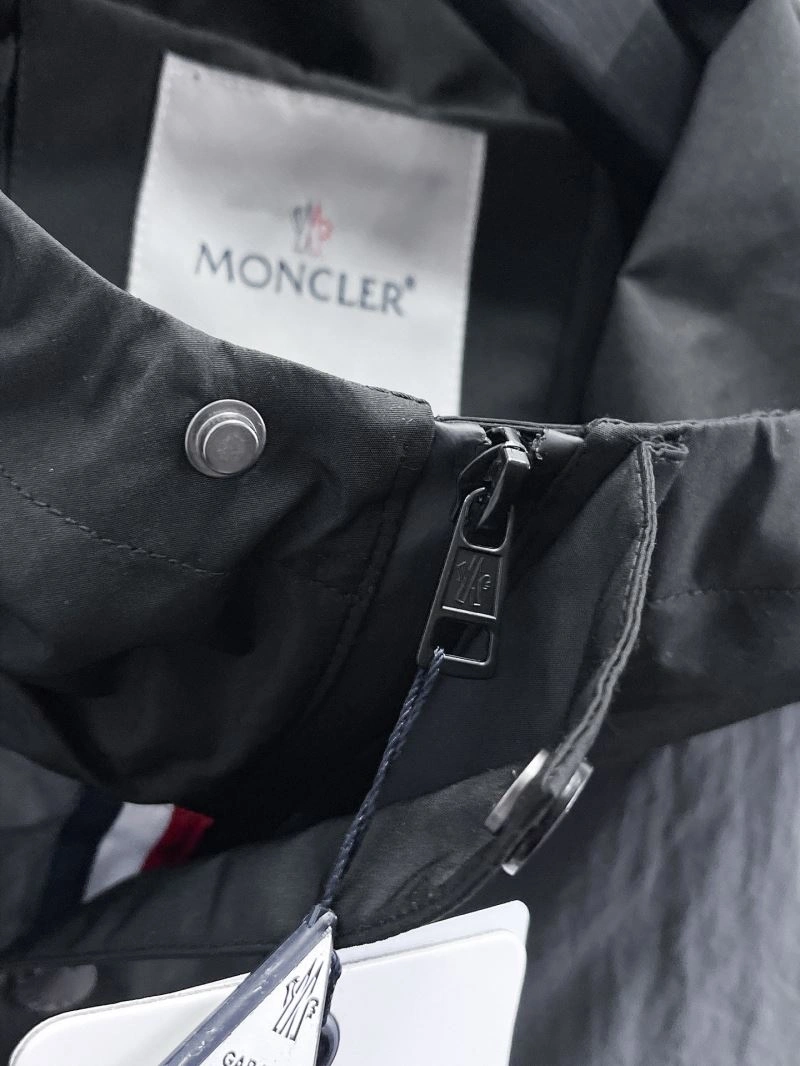 Fashionable Moncler Outwear 140753