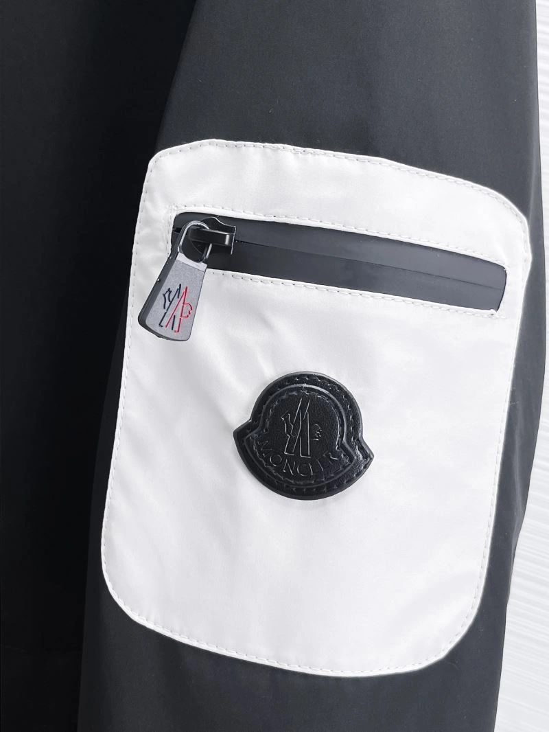 Moncler Outwear Packable 140746