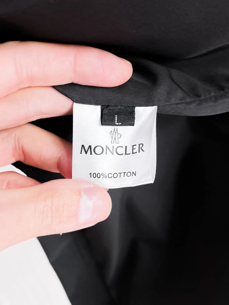 Moncler Outwear AllSeason 140748