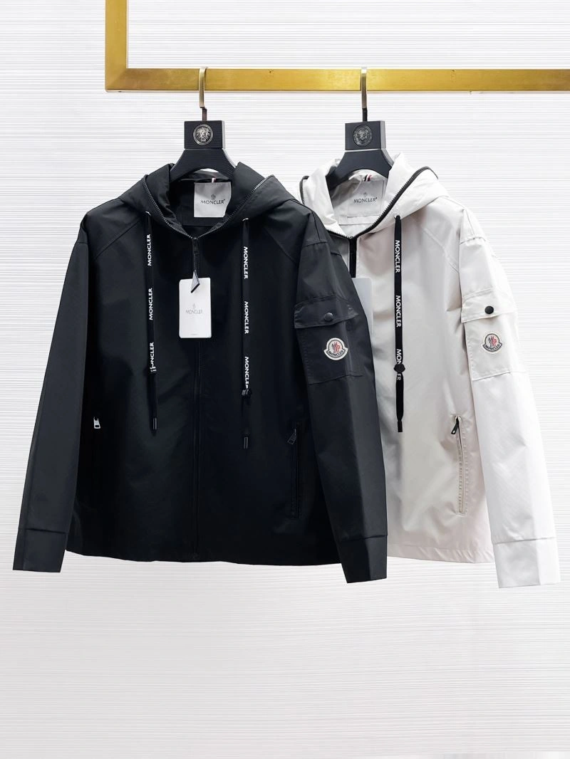 Moncler Outwear AllSeason 140748