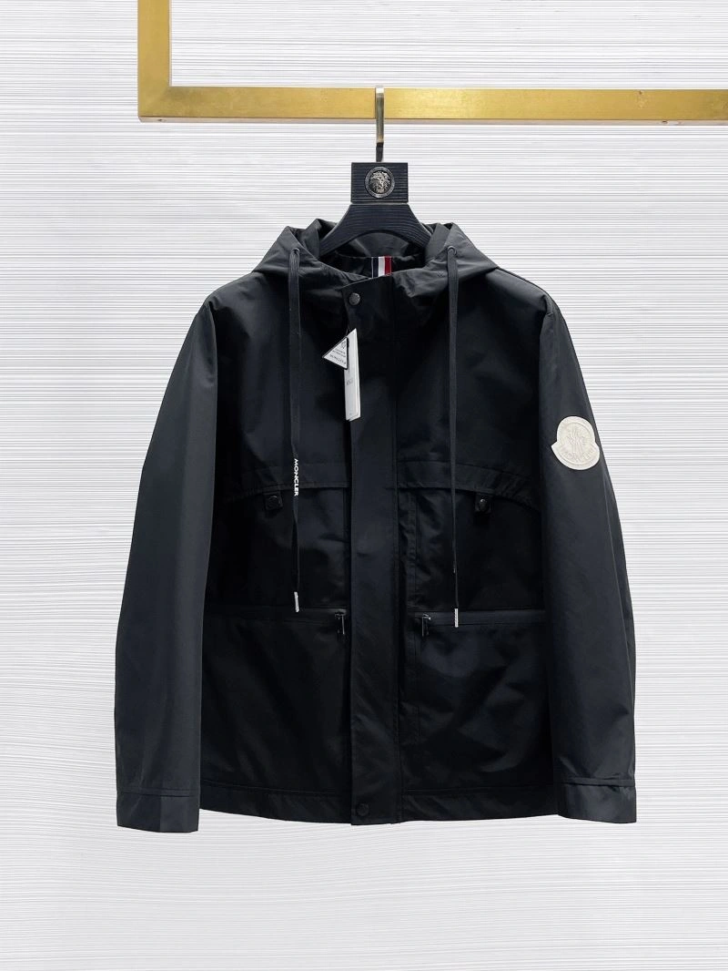 Durable Moncler Outwear 140744