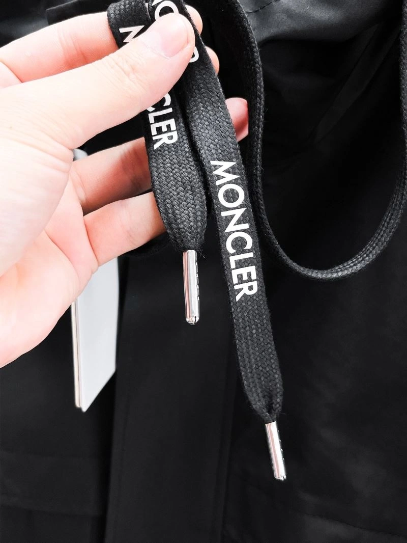 Durable Moncler Outwear 140744
