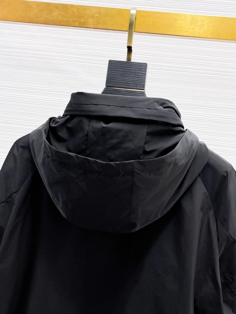 TimelessDesign Moncler Outwear 140739