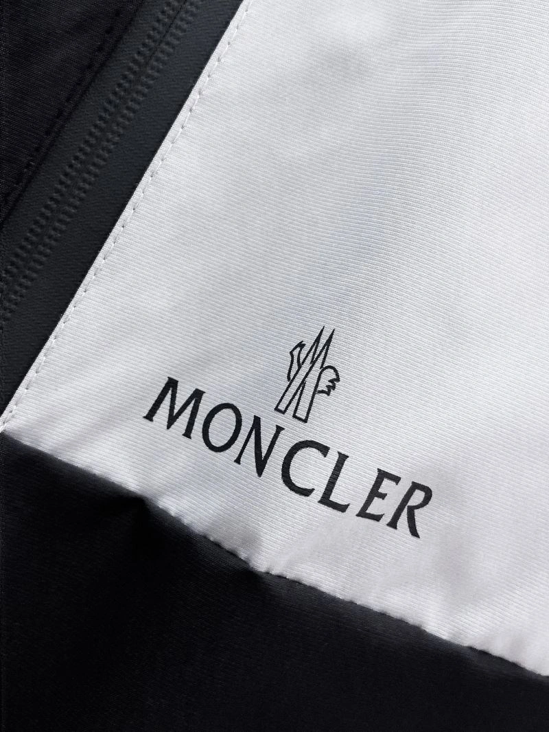 QuickDry Moncler Outwear 140735