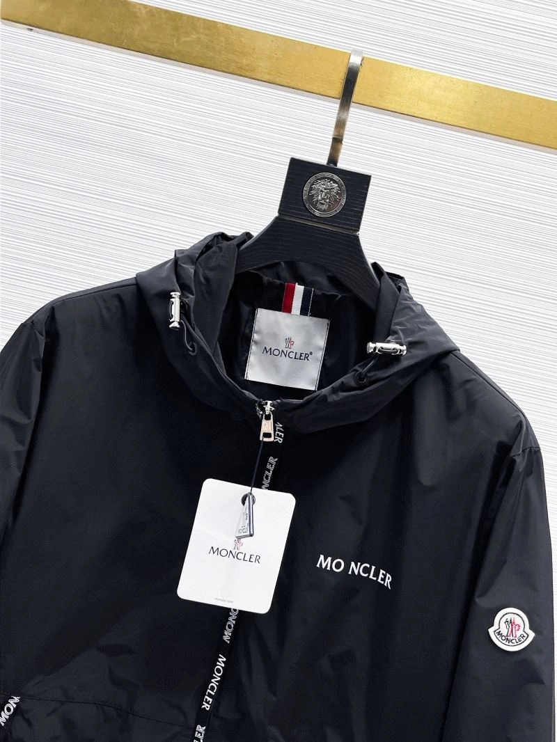 SoftTouch Moncler Outwear 140738