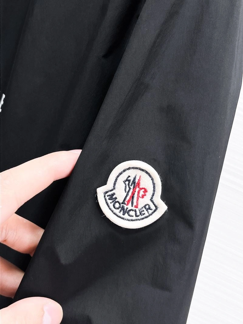 SoftTouch Moncler Outwear 140738