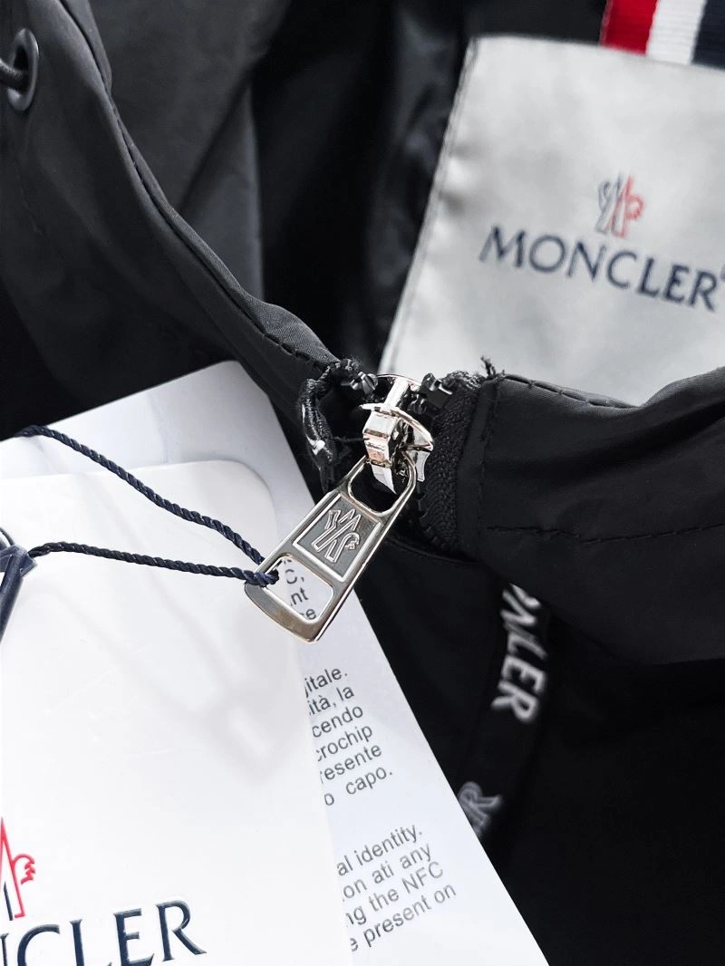 SoftTouch Moncler Outwear 140738