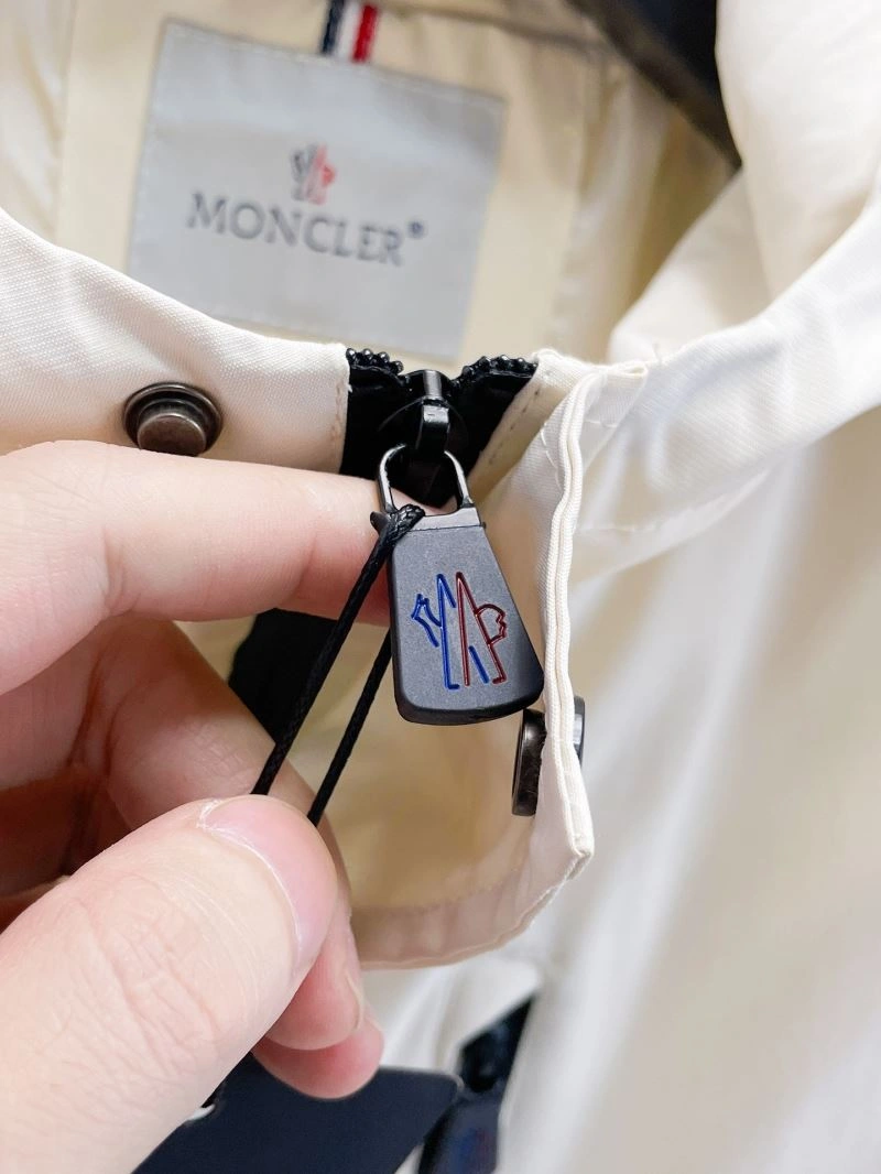 Moncler Outwear Casual 140733