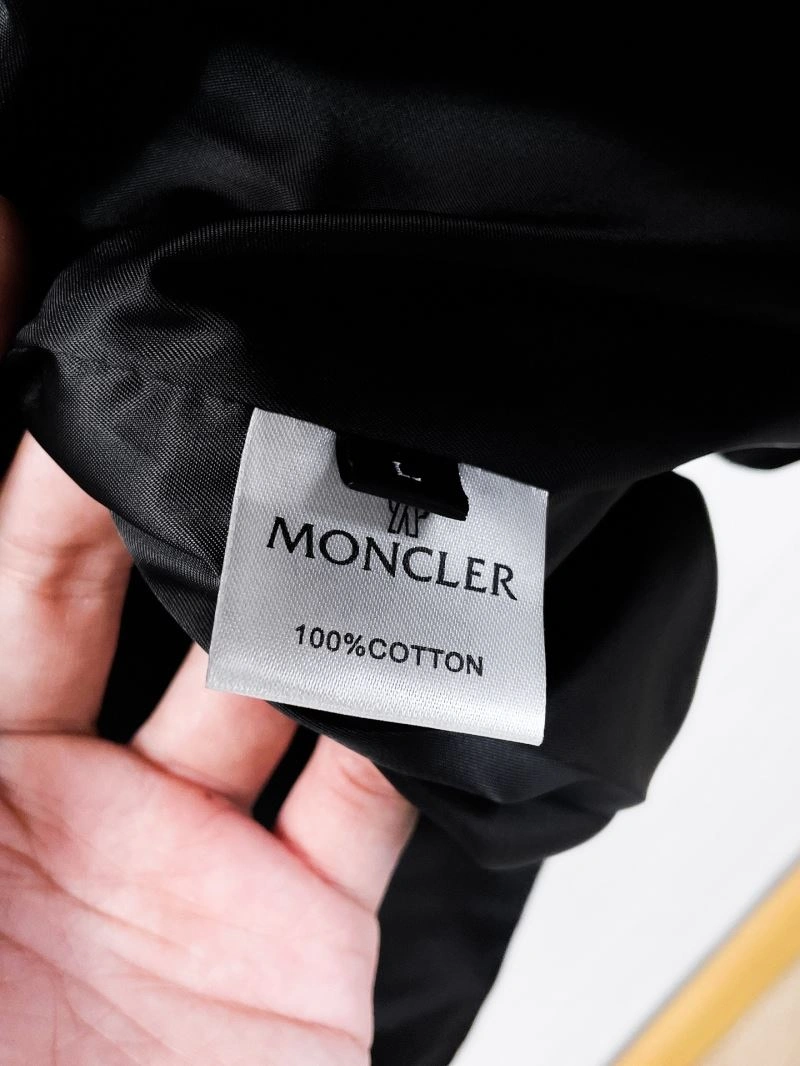 Timeless Moncler Outwear 140729