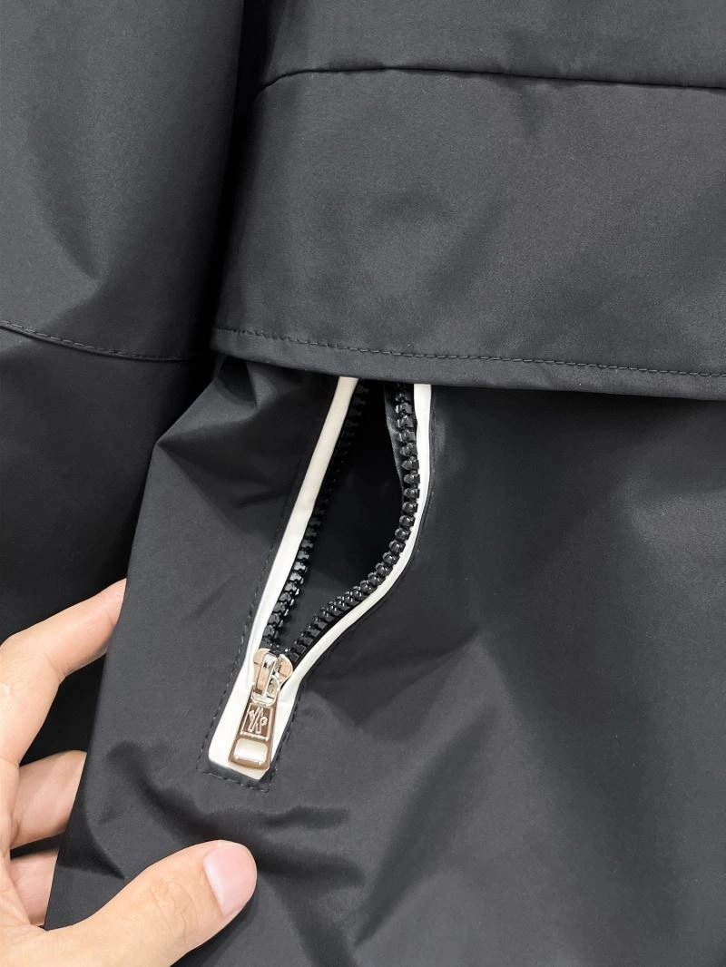 Flexible Moncler Outwear 140722