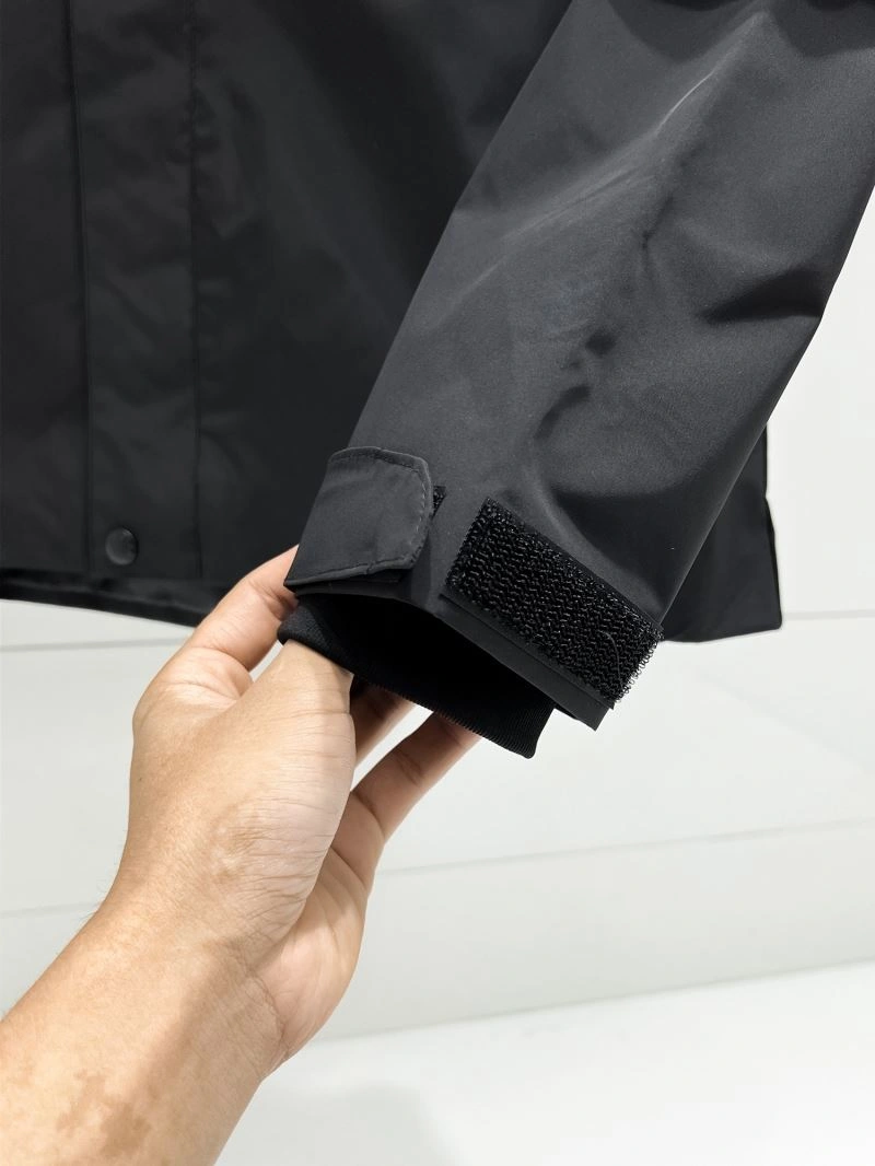 Flexible Moncler Outwear 140722