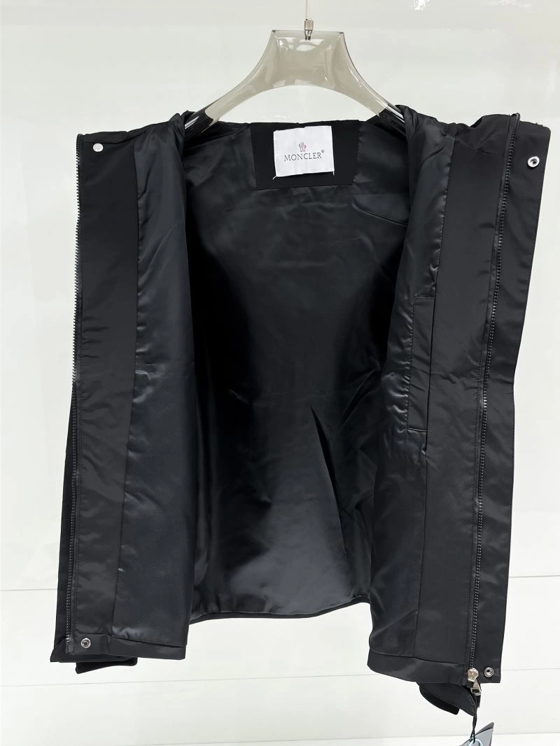 Flexible Moncler Outwear 140722