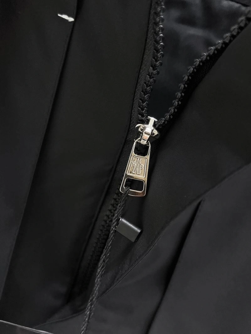 Flexible Moncler Outwear 140722