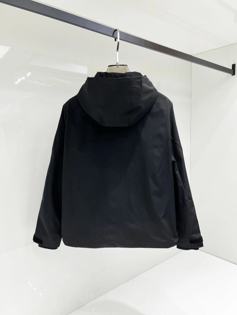Effortless Moncler Outwear 140716