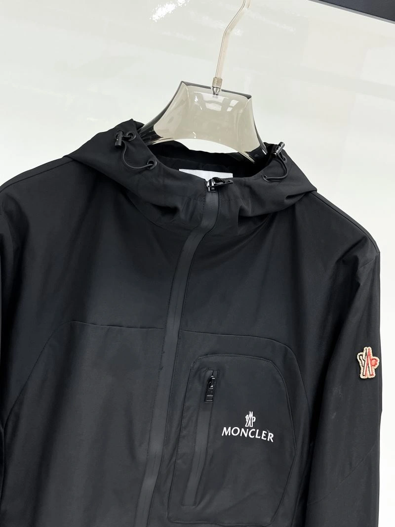 Effortless Moncler Outwear 140716