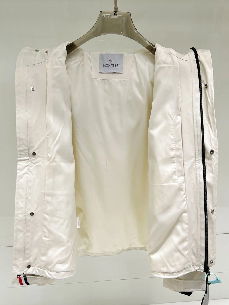 Moncler Outwear Sophisticated 140709