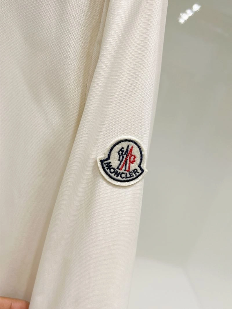 Moncler Outwear Sophisticated 140709