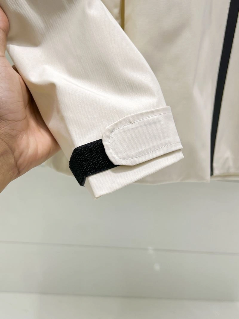 Original Moncler Outwear 140710