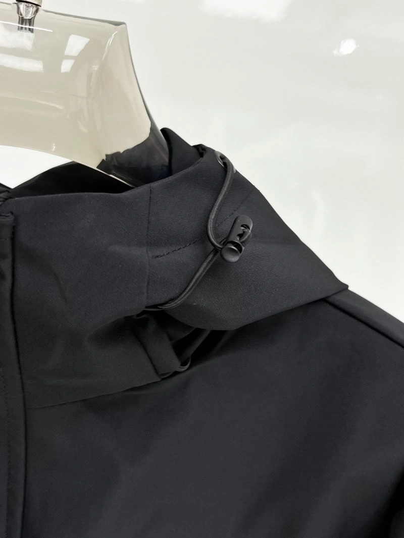 Trendy Moncler Outwear 140718